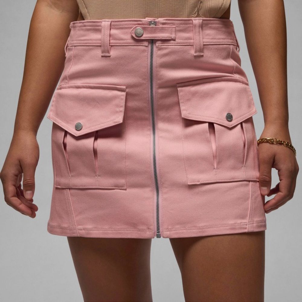 Nike Air Jordan Women's Utility Mini Skirt - Picture 3 of 3